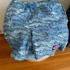 Boys Vineyard Vines bathing suit size 7
